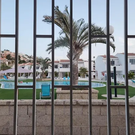 아파트 Malibu Ocean View 아데제